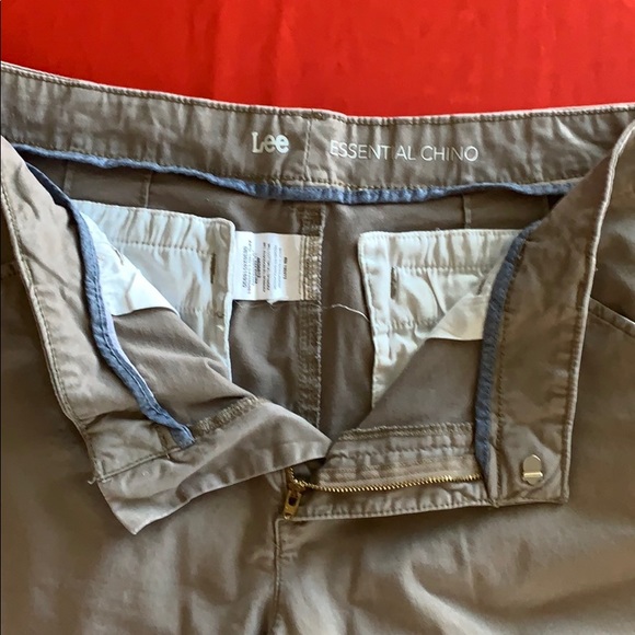 Lee Essential Chino - Picture 3 of 5